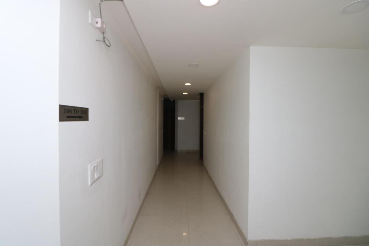 Oyo 9999 Hotel La Wisteria Delhi  Exterior foto