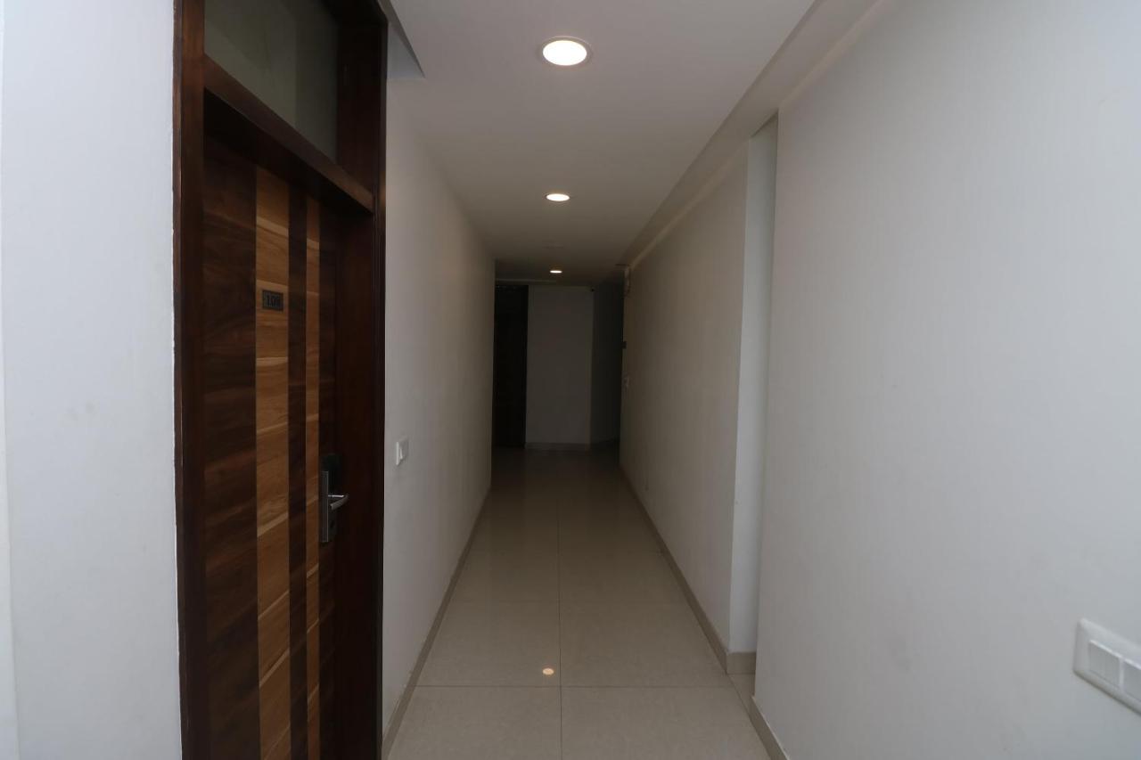 Oyo 9999 Hotel La Wisteria Delhi  Exterior foto